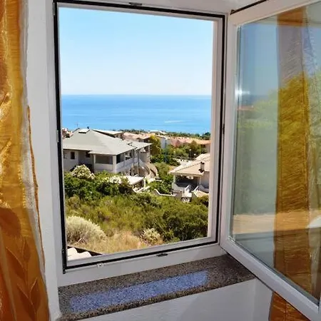 Affittasardegna-villa Olivia Apartman Cala Gonone